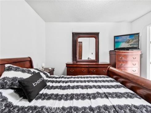 6601 Chapman Avenue, Garden Grove, CA