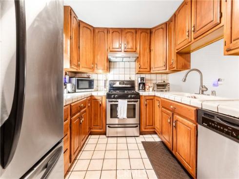 6601 Chapman Avenue, Garden Grove, CA