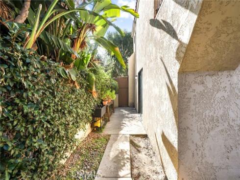 12600  Euclid  4  Street, Garden Grove, CA