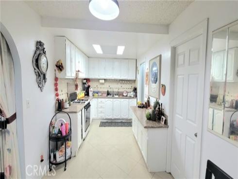 10181  Larson   Avenue, Garden Grove, CA