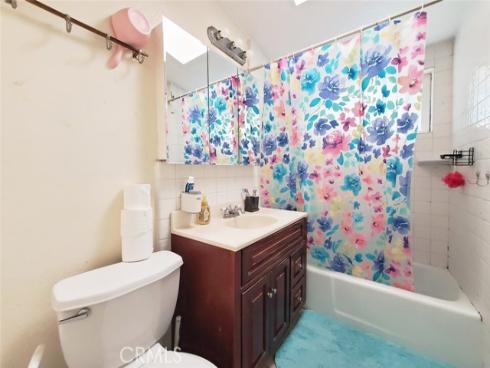 11441 Salinaz , Garden Grove, CA