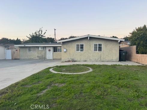 11441 Salinaz , Garden Grove, CA