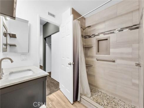 10550 N Lakeside Drive N. #e , Garden Grove, CA