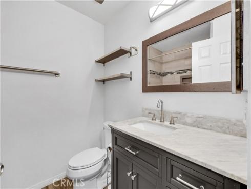 10550 N Lakeside Drive N. #e , Garden Grove, CA