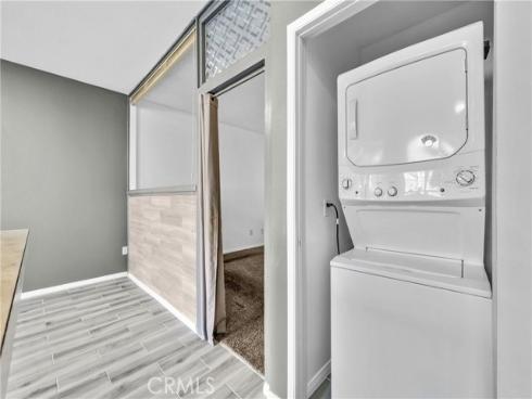 10550 N Lakeside Drive N. #e , Garden Grove, CA