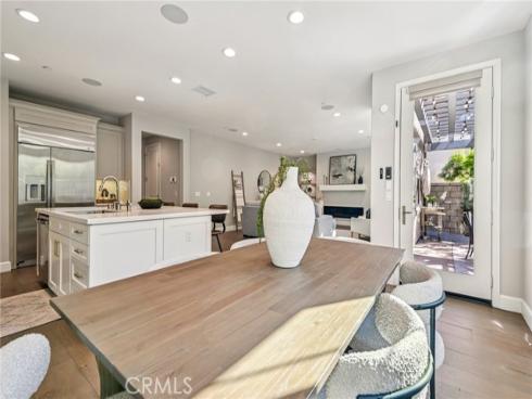 12925  Dahlia  , Garden Grove, CA