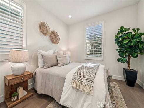 12925  Dahlia  , Garden Grove, CA