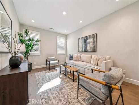 12925  Dahlia  , Garden Grove, CA