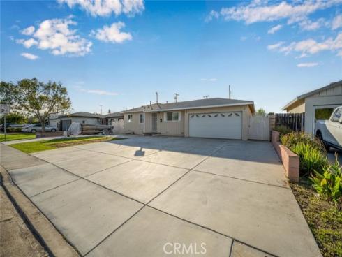 11721  Palmwood   Drive, Garden Grove, CA