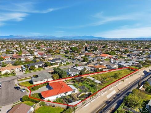 11356  Desmond   Street, Garden Grove, CA