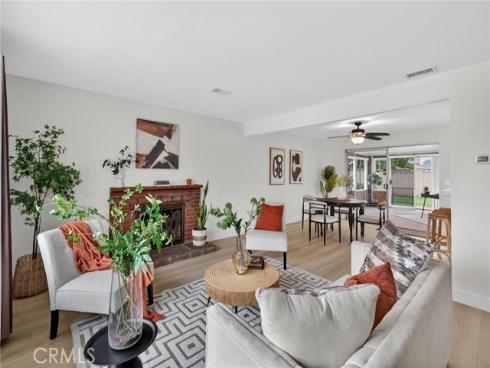 6272  Chapman   Avenue, Garden Grove, CA