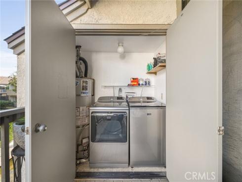 10571 Lakeside D Drive, Garden Grove, CA