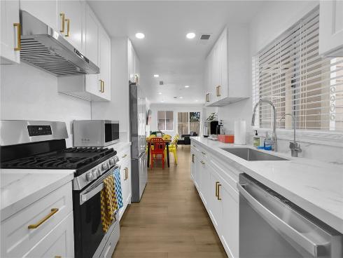 9906  13th  , Garden Grove, CA