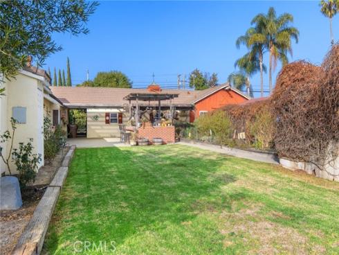 11252  Chapman Ave  , Garden Grove, CA