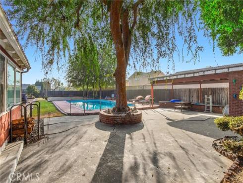 11252  Chapman Ave  , Garden Grove, CA