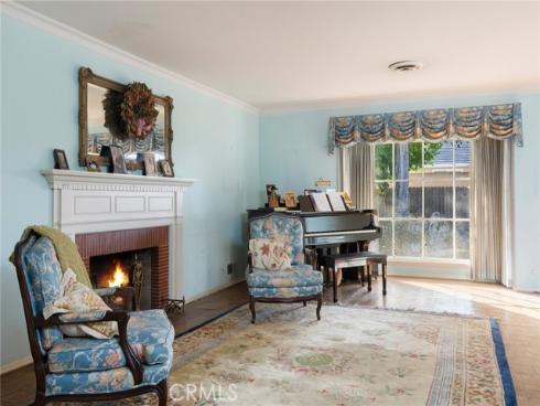 11252  Chapman Ave  , Garden Grove, CA