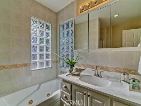 9521  Skylark   Boulevard, Garden Grove, CA