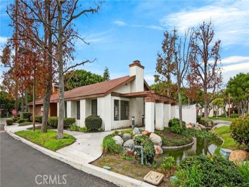 8615  Meadow Brook  101 , Garden Grove, CA