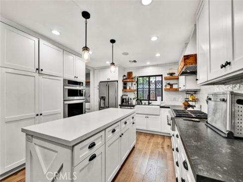 10691  Henderson   Avenue, Garden Grove, CA