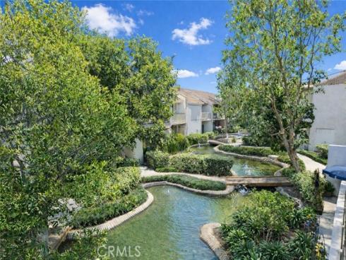 10520  Lakeside  L  Drive, Garden Grove, CA