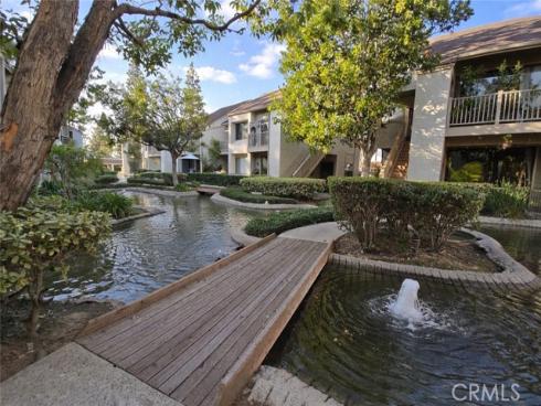 10520  Lakeside  L  Drive, Garden Grove, CA