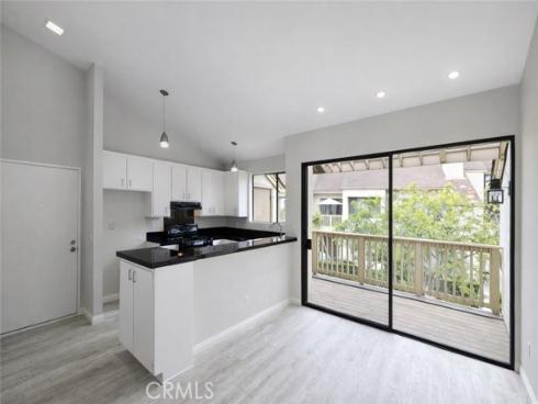 10520  Lakeside  L  Drive, Garden Grove, CA