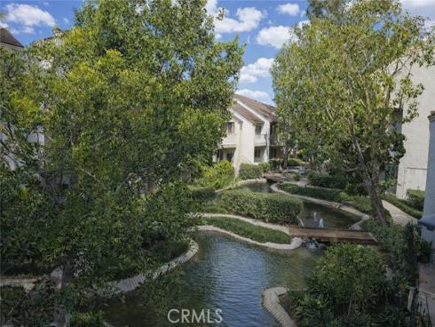 10520  Lakeside  L  Drive, Garden Grove, CA