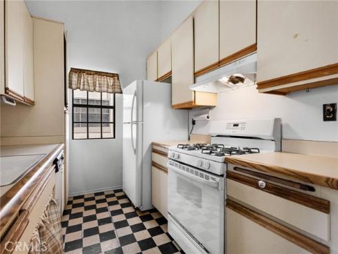 10551  Lakeside  , Garden Grove, CA