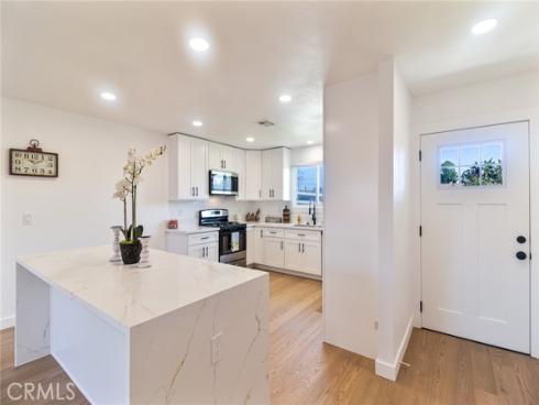 12681  Loraleen  , Garden Grove, CA