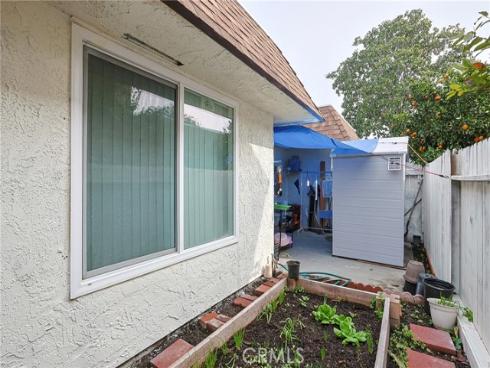 13711  Magnolia  , Garden Grove, CA