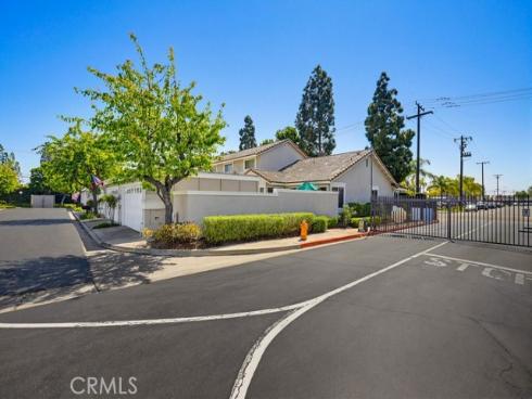 5595  Tiffany Ave  , Garden Grove, CA