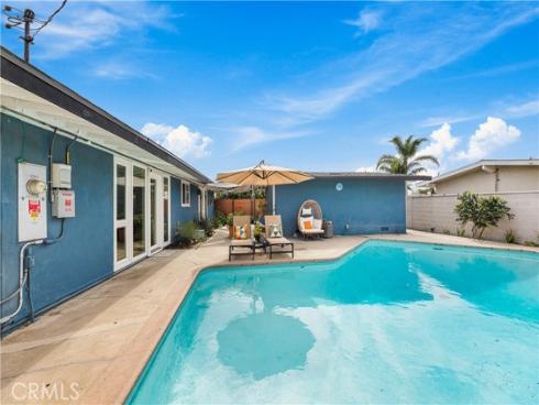 11211  Gardenaire Ln  , Garden Grove, CA