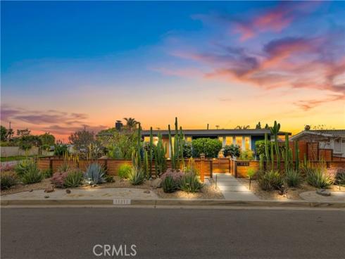 11211  Gardenaire Ln  , Garden Grove, CA