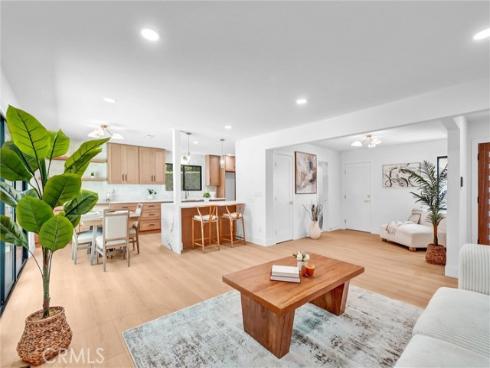 6951  Stanford  , Garden Grove, CA