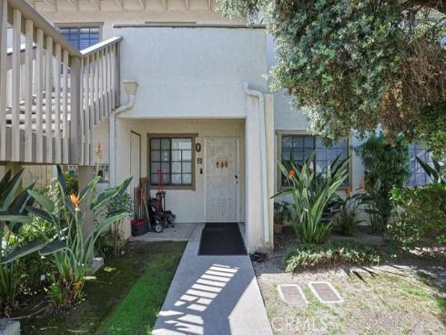 8800 Garden Grove 2