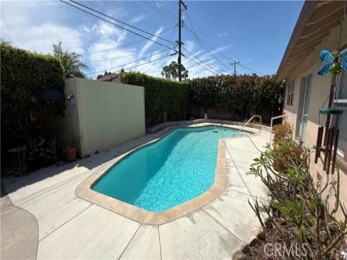 9132  Vons  , Garden Grove, CA