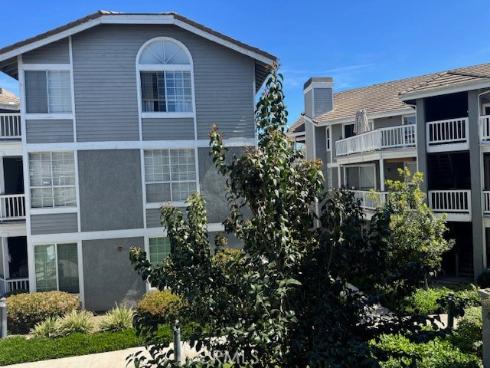 10371 Garden Grove Boulevard 8