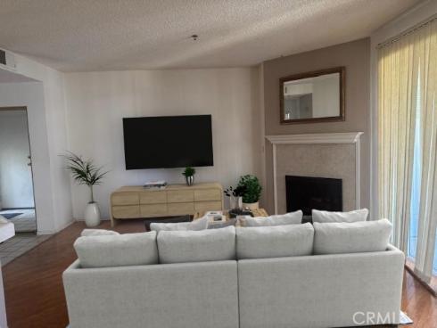 10371  Garden Grove Boulevard  8 , Garden Grove, CA