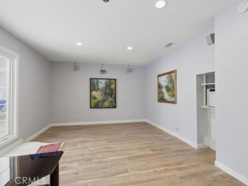 6261  Vanguard   Avenue, Garden Grove, CA