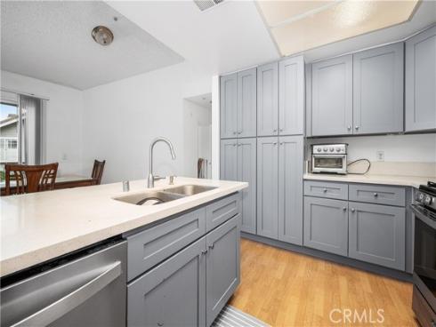 10361  Garden Grove  9  Boulevard, Garden Grove, CA