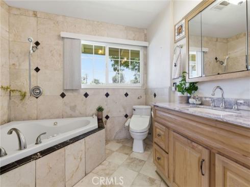 10172  Edgewood   Lane, Garden Grove, CA