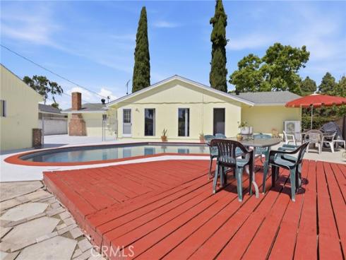 10172  Edgewood   Lane, Garden Grove, CA