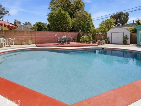 10172  Edgewood   Lane, Garden Grove, CA