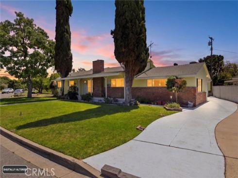 10172  Edgewood   Lane, Garden Grove, CA