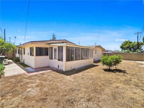 8951  Blossom  , Garden Grove, CA