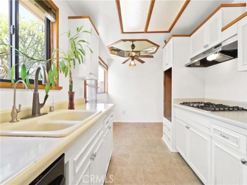 8951  Blossom  , Garden Grove, CA