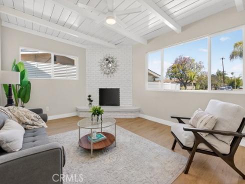 9552 Dewey , Garden Grove, CA