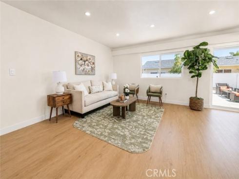 9552 Dewey , Garden Grove, CA
