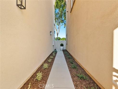 11741 Rose Dr , Garden Grove, CA