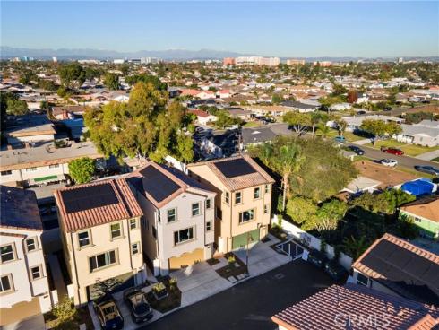 11741 Rose Dr , Garden Grove, CA
